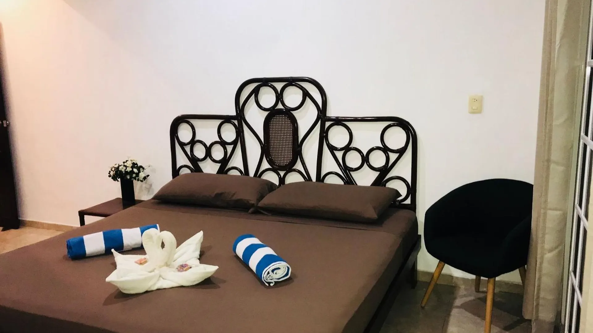 Oda ve Kahvaltı 5Th Avenue 3 People Balcony Apartment Playa del Carmen Meksika